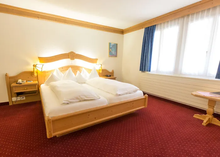 Grindelwalderhof 格林德瓦