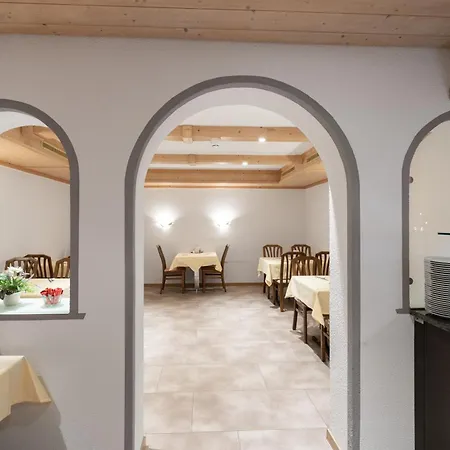 Grindelwalderhof 3* 格林德瓦